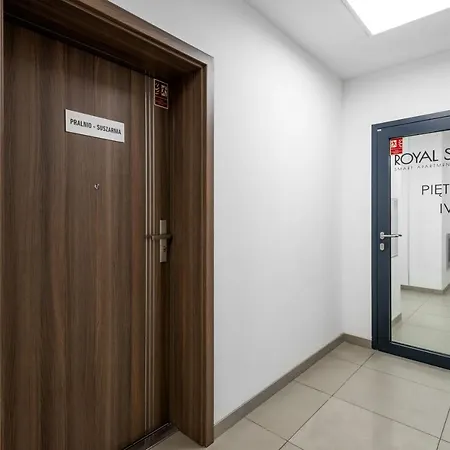 Apartment Kairos - Royal Premium - Parking Podziemnym Gratis, Scisle Centrum Gliwice